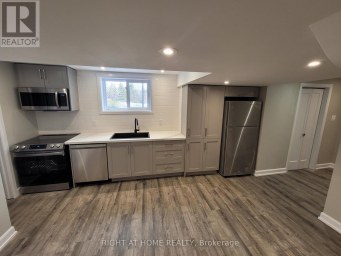 LOWER - 205 CARDINAL STREET Barrie (Cundles East) Ontario photo 2