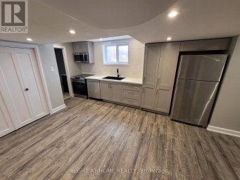 LOWER - 205 CARDINAL STREET Barrie (Cundles East) Ontario photo 3