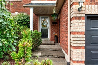 32 WESSENGER DRIVE Barrie (Holly) Ontario photo 2