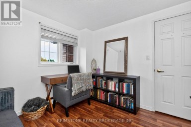 32 WESSENGER DRIVE Barrie (Holly) Ontario photo 24