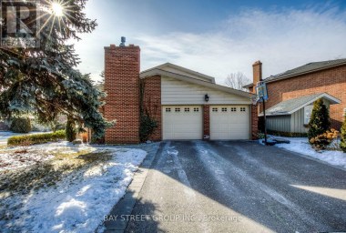 485 CARLTON DRIVE Oakville (FD Ford) Ontario photo 3