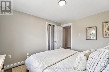 1373 TREELAND STREET Burlington (Freeman) Ontario photo 20