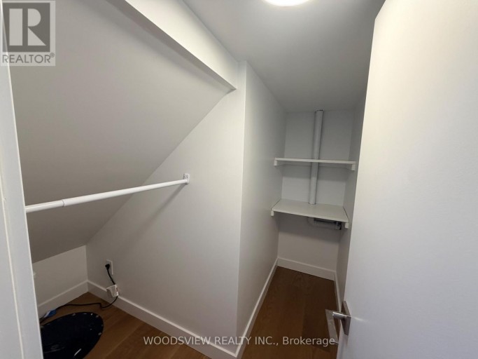 LOWER - 152 MEDLAND STREET, Toronto (Junction Area), Ontario, M6P2N5