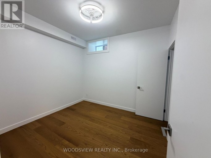 LOWER - 152 MEDLAND STREET, Toronto (Junction Area), Ontario, M6P2N5