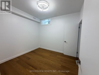 LOWER - 152 MEDLAND STREET Toronto (Junction Area) Ontario photo 20