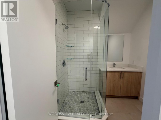 LOWER - 152 MEDLAND STREET, Toronto (Junction Area), Ontario, M6P2N5
