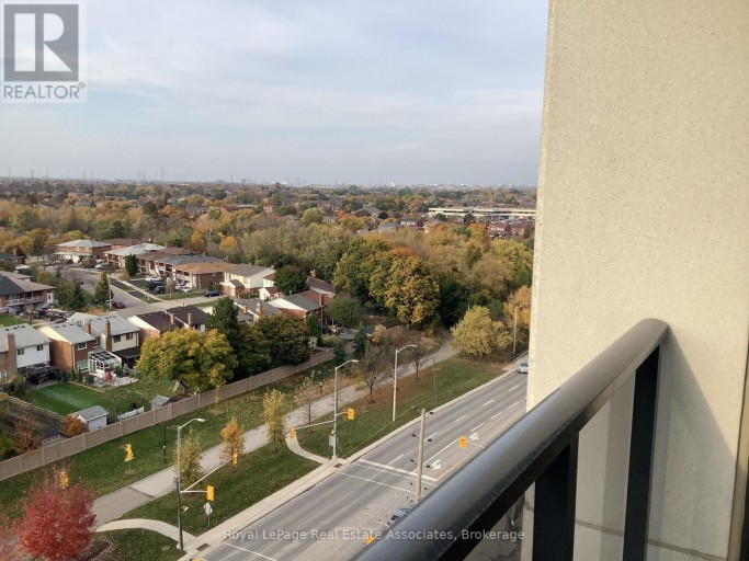 1004 - 202 BURNHAMTHORPE ROAD E, Mississauga (Mississauga Valleys), Ontario, L5A4L4