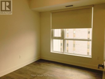 1004 - 202 BURNHAMTHORPE ROAD E Mississauga (Mississauga Valleys) Ontario photo 8