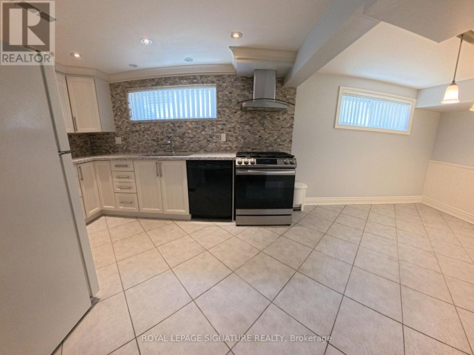 3612 BIRCHMEADOW CRESCENT, Mississauga (Applewood), Ontario, L4Y3R7