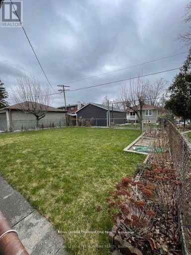 BASEMENT - 50 FAVERSHAM CRESCENT, Toronto (Eringate-Centennial-West Deane), Ontario, M9C3X6