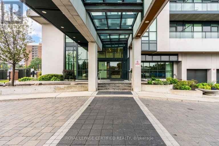 1806 - 100 JOHN STREET, Brampton (Downtown Brampton), Ontario, L6W0A8
