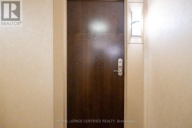 1806 - 100 JOHN STREET Brampton (Downtown Brampton) Ontario photo 4