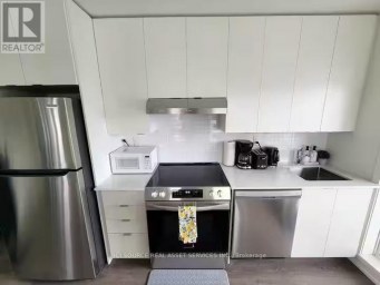 506 - 135 CANON JACKSON DRIVE Toronto (Beechborough-Greenbrook) Ontario photo 5