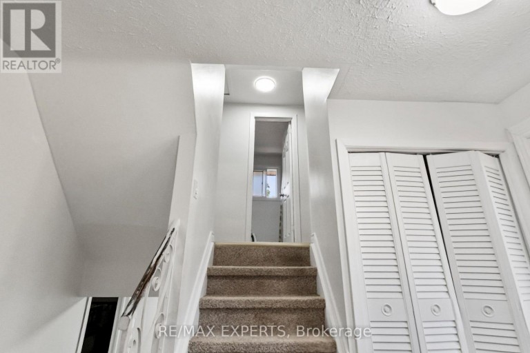 23 THOMAS STREET, Cobourg, Ontario, K9A1K1