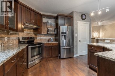 525 Edinburgh Road W Lethbridge Alberta photo 13