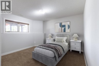 525 Edinburgh Road W Lethbridge Alberta photo 31