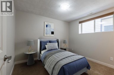 525 Edinburgh Road W Lethbridge Alberta photo 33