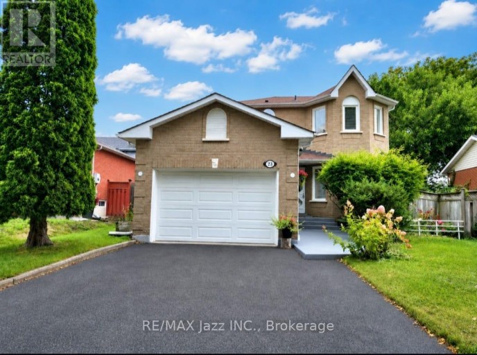 23 MEREDITH COURT, Clarington (Courtice), Ontario, L1E2V9