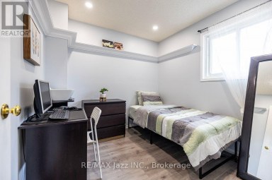 23 MEREDITH COURT Clarington (Courtice) Ontario photo 23