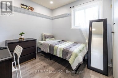 23 MEREDITH COURT Clarington (Courtice) Ontario photo 24