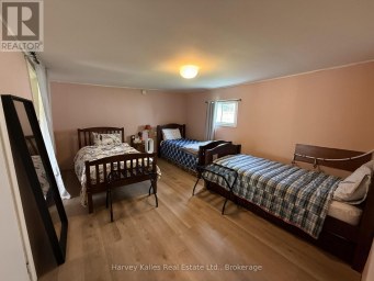 90 MAIN STREET Prince Edward County (Wellington Ward) Ontario photo 12