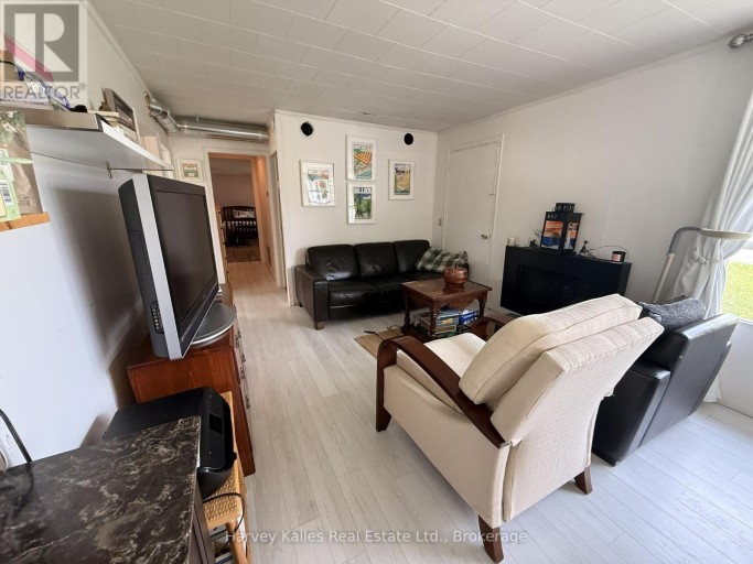 90 MAIN STREET, Prince Edward County (Wellington Ward), Ontario, K0K3L0