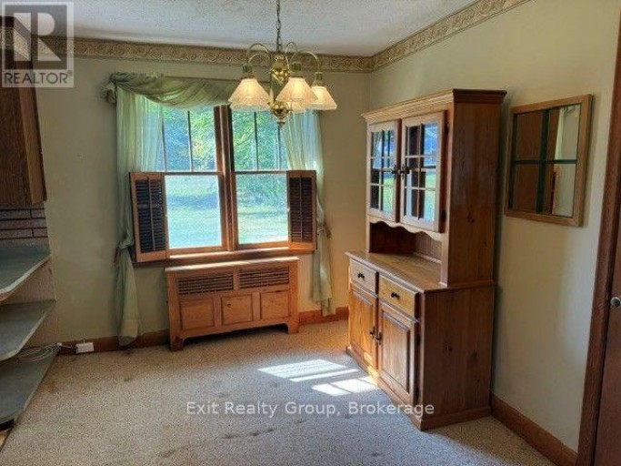 593 COUNTY RD 28, Prince Edward County (Ameliasburg Ward), Ontario, K8N4Z7