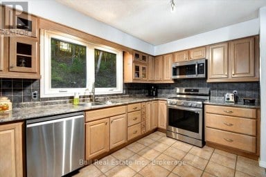 11 RIDGE ROAD Bancroft (Bancroft Ward) Ontario photo 12