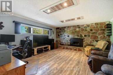 11 RIDGE ROAD Bancroft (Bancroft Ward) Ontario photo 27