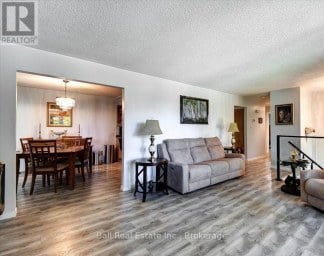 11 RIDGE ROAD Bancroft (Bancroft Ward) Ontario photo 6