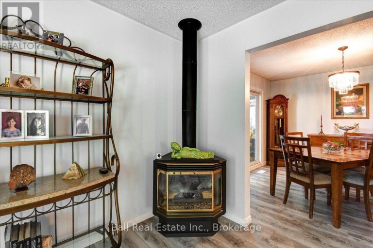 11 RIDGE ROAD, Bancroft (Bancroft Ward), Ontario, K0L1C0