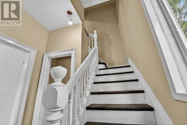 592 GORHAM STREET Newmarket (Gorham-College Manor) Ontario photo 19
