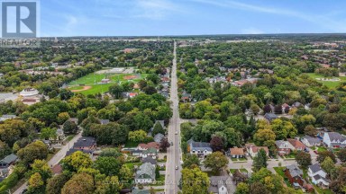 592 GORHAM STREET Newmarket (Gorham-College Manor) Ontario photo 46