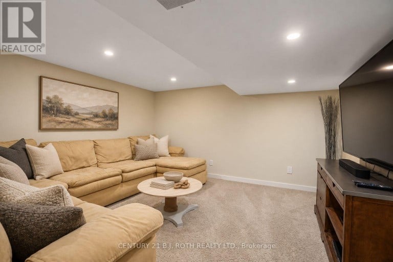 3274 LIAH LANE, Innisfil, Ontario, L9S2B4