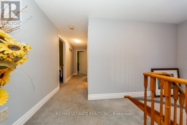3 ARON DRIVE, Brampton (Fletcher's West), Ontario, L6Y2S3