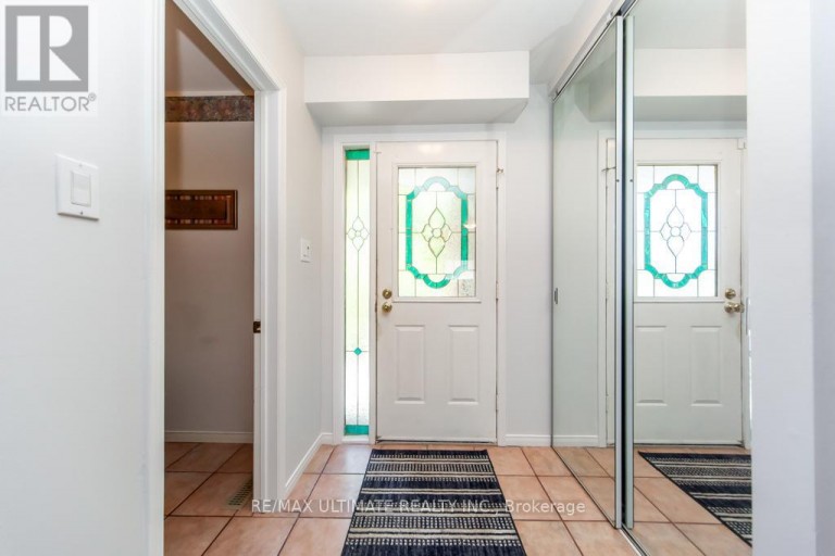 3 ARON DRIVE, Brampton (Fletcher's West), Ontario, L6Y2S3