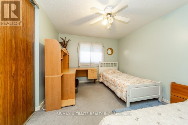 3 ARON DRIVE, Brampton (Fletcher's West), Ontario, L6Y2S3