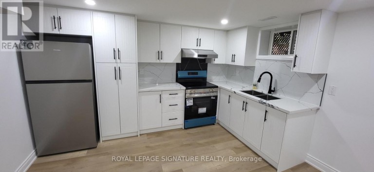 BSMT - 2632 BIRCH CRESCENT, Mississauga (Clarkson), Ontario, L5J4H1