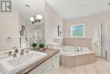 440 CONLIN ROAD E Oshawa (Kedron) Ontario photo 15