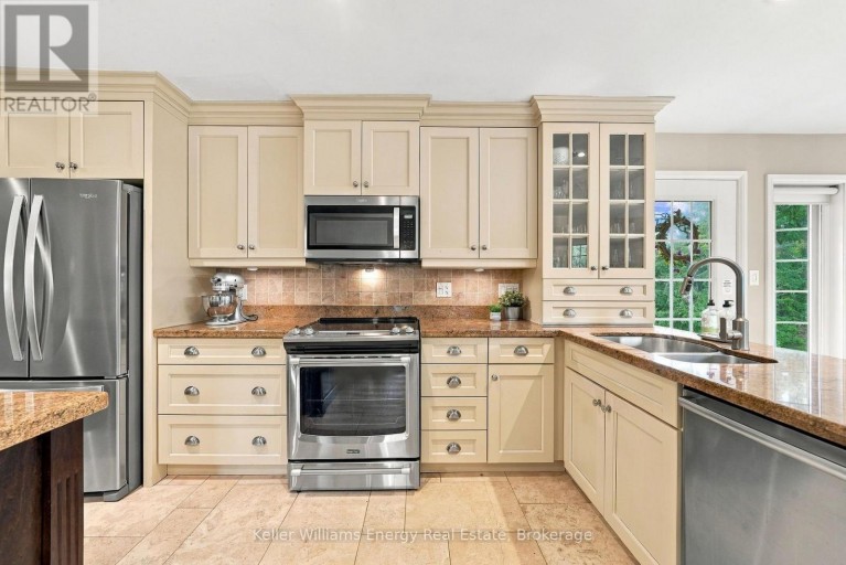440 CONLIN ROAD E, Oshawa (Kedron), Ontario, L1L0M9