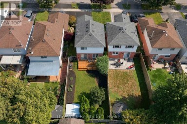 16 KERSHAW STREET Clarington (Bowmanville) Ontario photo 2