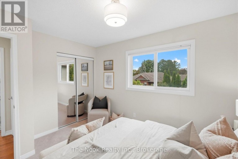 16 KERSHAW STREET, Clarington (Bowmanville), Ontario, L1C4S4