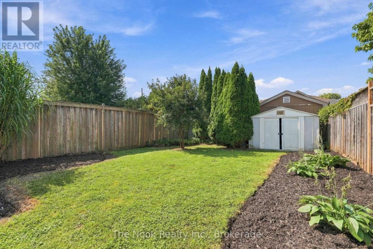16 KERSHAW STREET, Clarington (Bowmanville), Ontario, L1C4S4