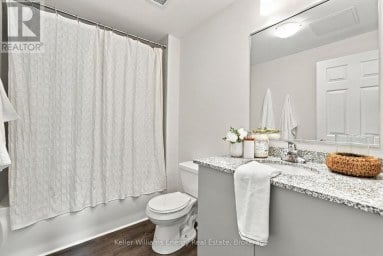 113 - 290 LIBERTY STREET N Clarington (Bowmanville) Ontario photo 12