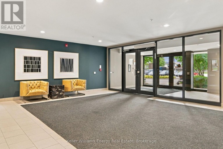113 - 290 LIBERTY STREET N, Clarington (Bowmanville), Ontario, L1C0V5