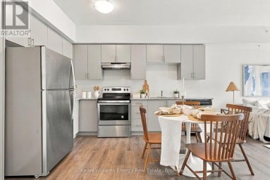 113 - 290 LIBERTY STREET N Clarington (Bowmanville) Ontario photo 4