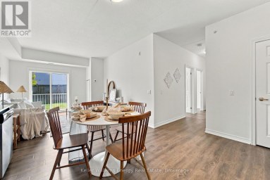 113 - 290 LIBERTY STREET N Clarington (Bowmanville) Ontario photo 8