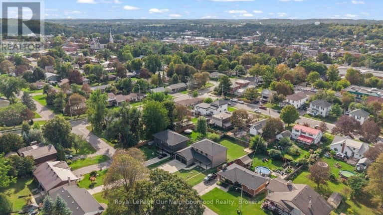 124 CROMWELL STREET, Trent Hills (Campbellford), Ontario, K0L1L0