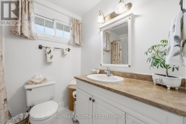 19 COUNTRY CLUB DRIVE Quinte West (Sidney Ward) Ontario photo 18