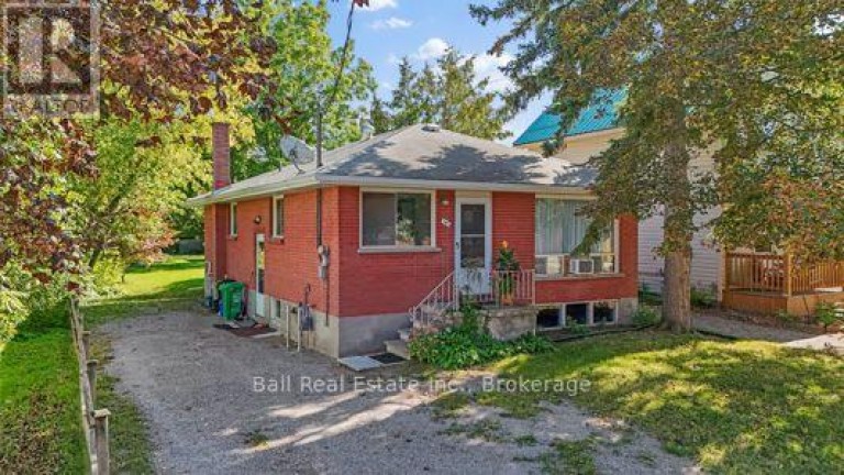 547 ALBERT STREET, Peterborough (Town Ward 3), Ontario, K9J4N7